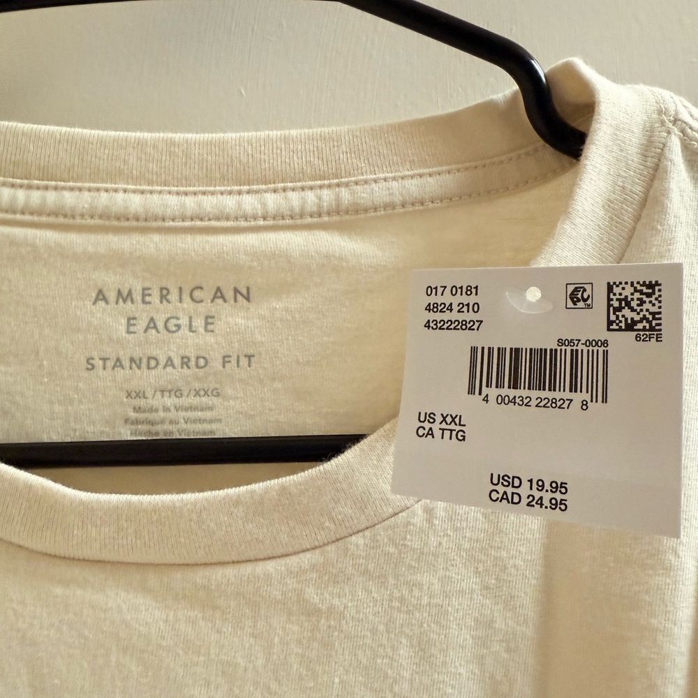 American Eagle Outfitters Short Sleeve Tee - Picture 5 of 5